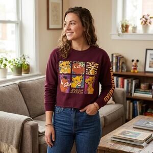 Disney The Lion King Hakuna Matata Raw Hem Sweatshirt Kidcore 90s Burgundy XS